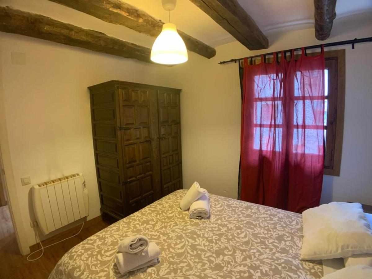 Ot Borda Nueve Apartman Benasque Kültér fotó
