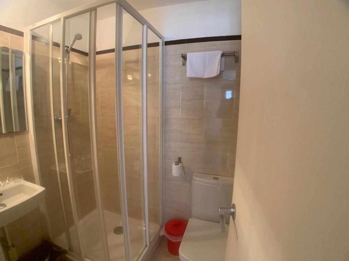 Ot Borda Nueve Apartman Benasque Kültér fotó
